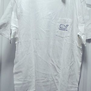 Men’s vineyard vines T-shirt with tags